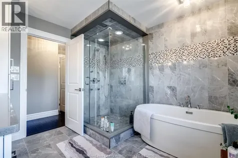 35 Augusta Drive Leamington ON N8H 0C7