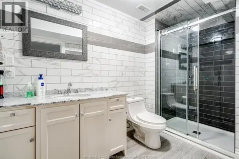 35 Augusta Drive Leamington ON N8H 0C7