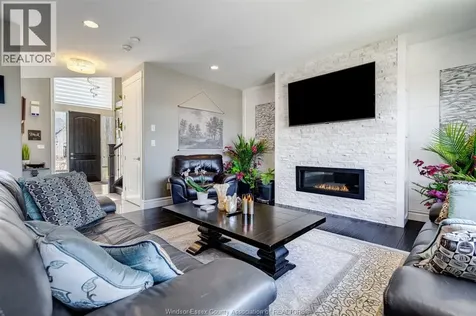 35 Augusta Drive Leamington ON N8H 0C7