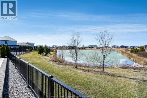 35 Augusta Drive Leamington ON N8H 0C7