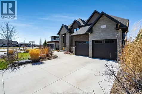 35 Augusta Drive Leamington ON N8H 0C7