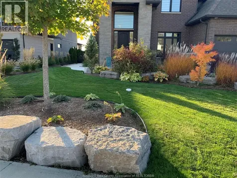 35 Augusta Drive Leamington ON N8H 0C7