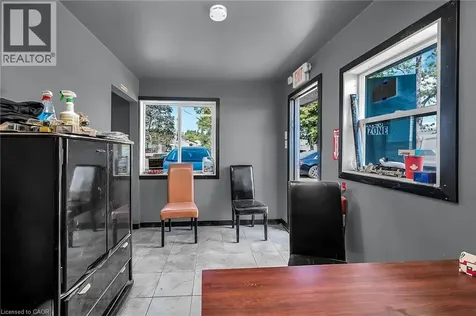 2918 Upper James Street Hamilton ON L0R 1W0