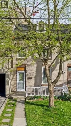 107 Queen Street South Hamilton ON L8P 3R9
