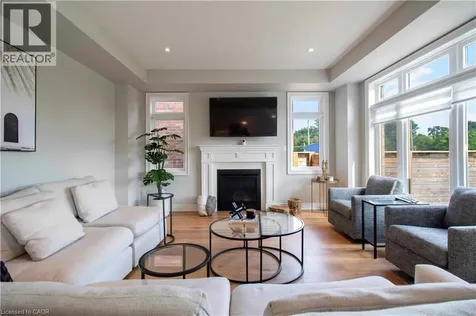 19 Secinaro Avenue Ancaster ON L9G 0C6