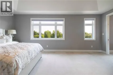 19 Secinaro Avenue Ancaster ON L9G 0C6