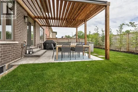 19 Secinaro Avenue Ancaster ON L9G 0C6