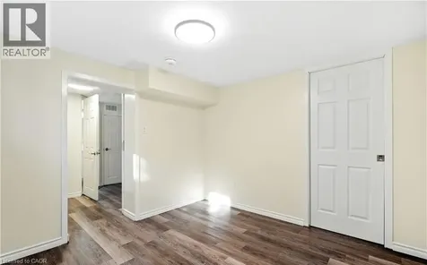 154 Montgomery Road Kitchener ON N2H 3P6