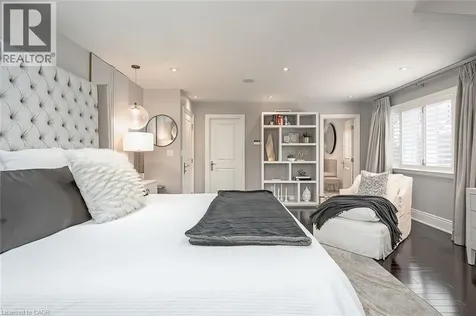 234 Brookfield Avenue Burlington ON L7N 1T8