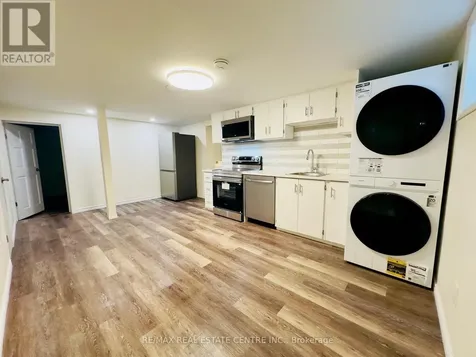 154 Montgomery Road Kitchener ON N2H 3P6
