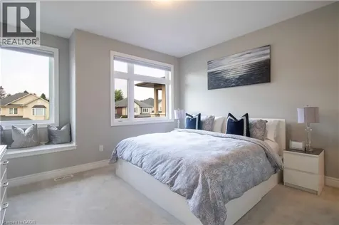 19 Secinaro Avenue Ancaster ON L9G 0C6