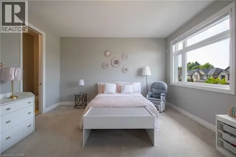 19 Secinaro Avenue Ancaster ON L9G 0C6
