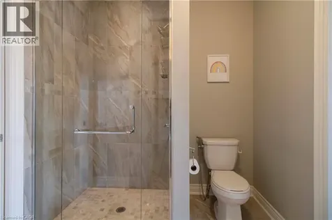 19 Secinaro Avenue Ancaster ON L9G 0C6