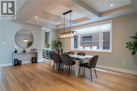 19 Secinaro Avenue Ancaster ON L9G 0C6