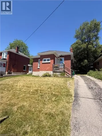19 Paisley Heights Cambridge ON N1R 1B4