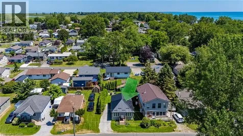 11 Bass Lane Long Point ON N0E 1M0