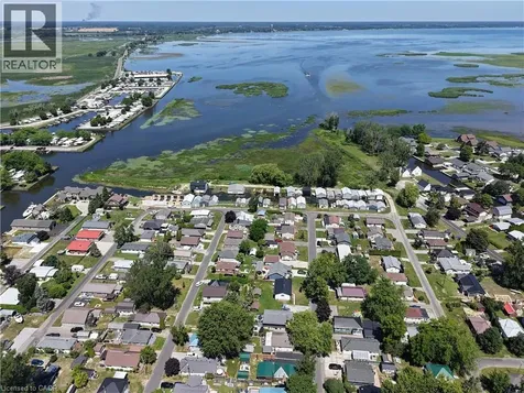 11 Bass Lane Long Point ON N0E 1M0