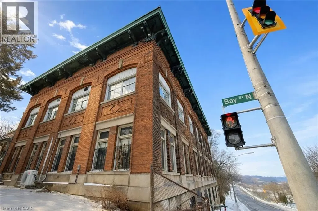 231 Bay Street North Hamilton ON L8R 2R1