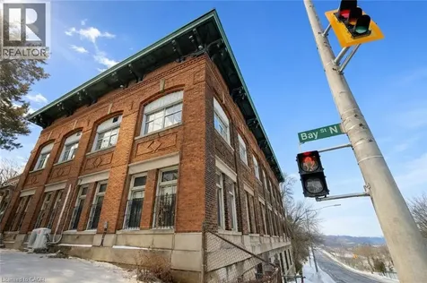 231 Bay Street North Hamilton ON L8R 2R1