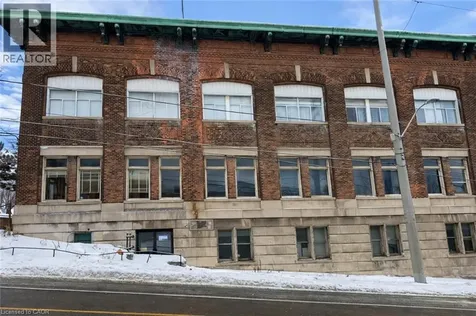 231 Bay Street North Hamilton ON L8R 2R1