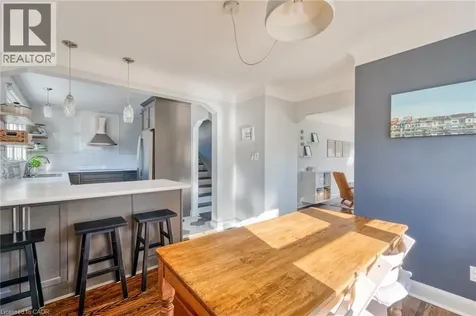 298 East 36th Street Hamilton ON L8V 3Z8