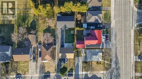 298 East 36th Street Hamilton ON L8V 3Z8