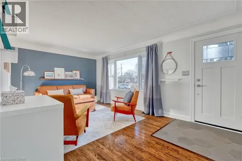 298 East 36th Street Hamilton ON L8V 3Z8