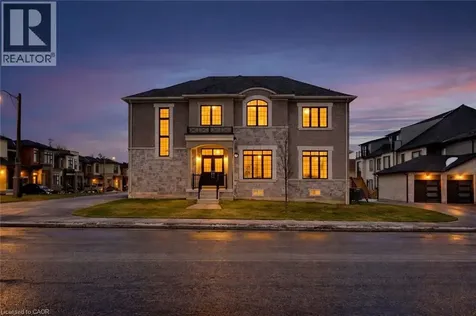 132 Settlers Road East Oakville ON L6H 0Y3