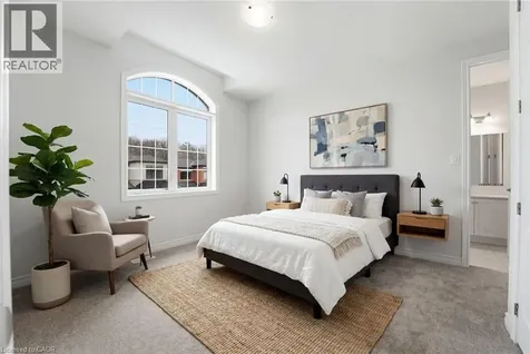 132 Settlers Road East Oakville ON L6H 0Y3