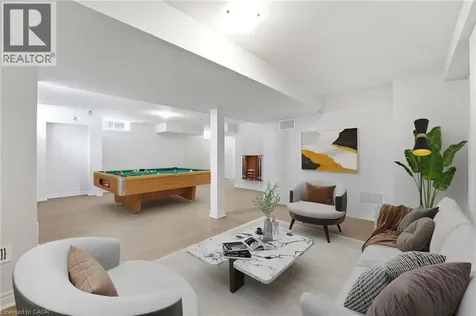 132 Settlers Road East Oakville ON L6H 0Y3