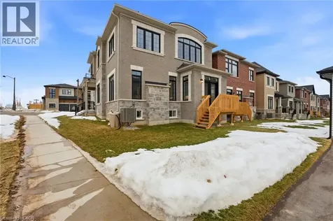 132 Settlers Road East Oakville ON L6H 0Y3