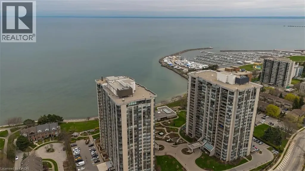 2170 Marine Drive Oakville ON L6L 5V1