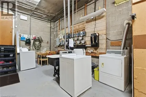 1759 King Street East Hamilton ON L8K 1V6