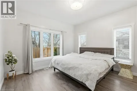 16 Brookfield Lane Simcoe ON N3Y 0E8