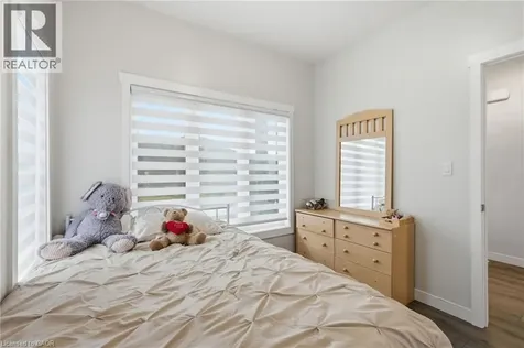 16 Brookfield Lane Simcoe ON N3Y 0E8