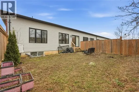 16 Brookfield Lane Simcoe ON N3Y 0E8