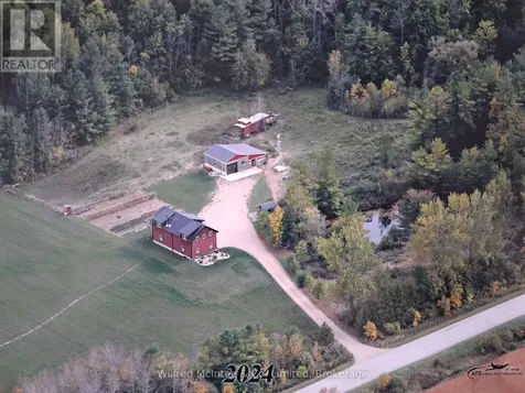 1984 Kincardine Kinloss Street Huron-kinloss ON N2Z 2X4