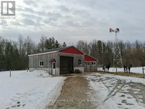 1984 Kincardine Kinloss Street Huron-kinloss ON N2Z 2X4