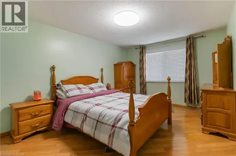 3 Melrose Place Guelph ON N1K 1W8