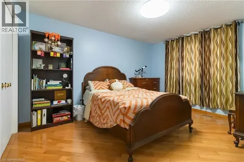 3 Melrose Place Guelph ON N1K 1W8