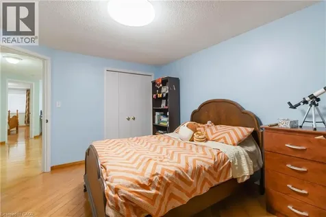 3 Melrose Place Guelph ON N1K 1W8