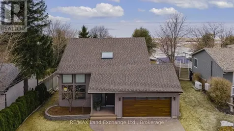 222 Penetangore Row Kincardine ON N2Z 2P6