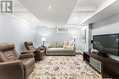 222 Penetangore Row Kincardine ON N2Z 2P6