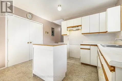 71 Stephen Street Smiths Falls ON K7A 1K7