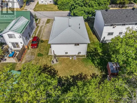 71 Stephen Street Smiths Falls ON K7A 1K7