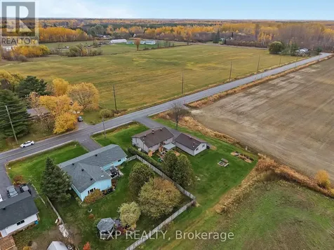 4914 Farmers Way Ottawa ON K0A 1K0