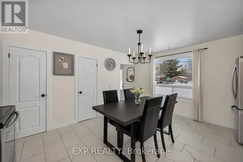 4914 Farmers Way Ottawa ON K0A 1K0