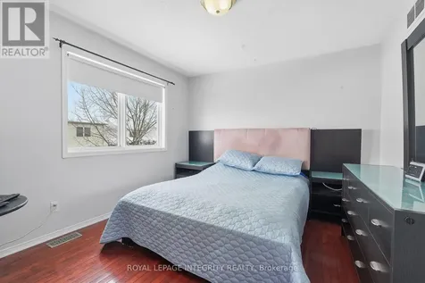 2104 Sandy Oaks Drive Ottawa ON K1W 1H5