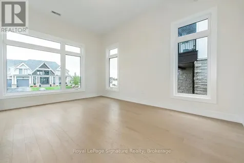 126 Dorothy Drive Blue Mountains ON N0H 1J0