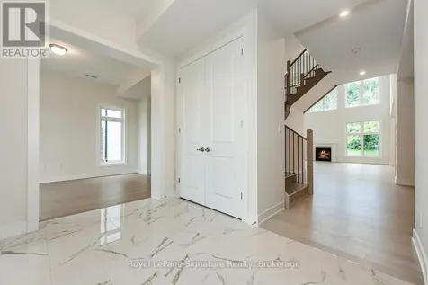 126 Dorothy Drive Blue Mountains ON N0H 1J0